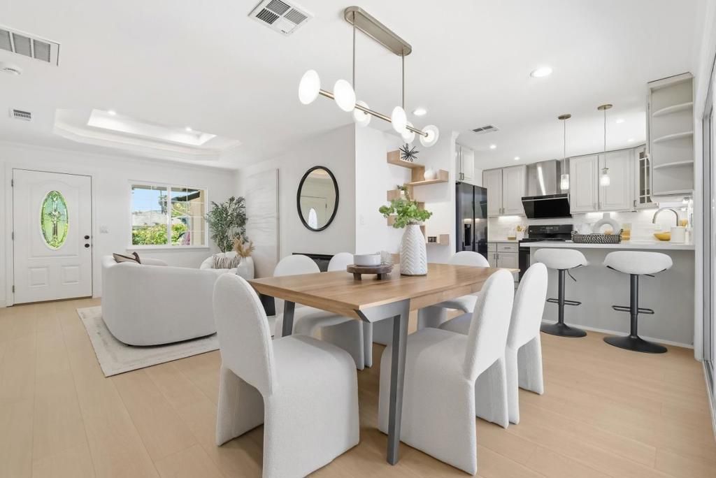1241 Lynn Way, Sunnyvale, CA 94087
