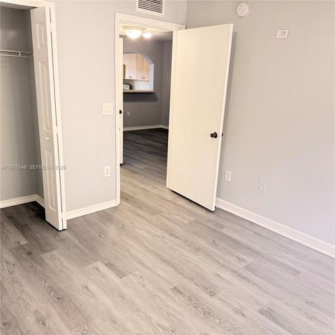 2910 SE 13th Ave 104-50, Homestead, FL 33035