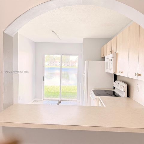 2910 SE 13th Ave 104-50, Homestead, FL 33035