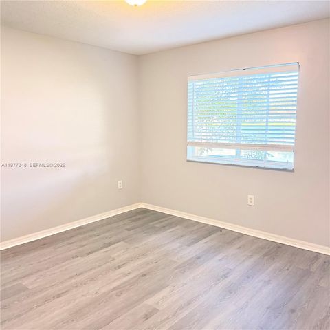 2910 SE 13th Ave 104-50, Homestead, FL 33035