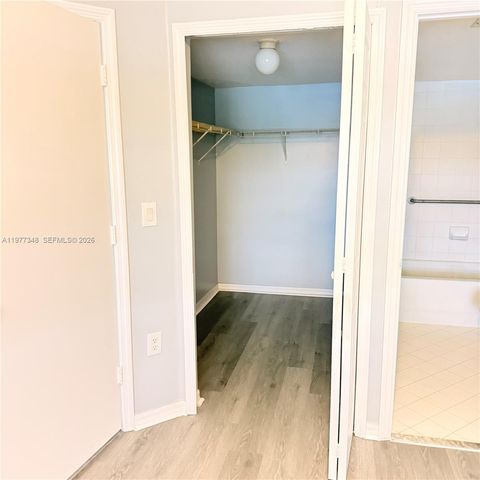 2910 SE 13th Ave 104-50, Homestead, FL 33035