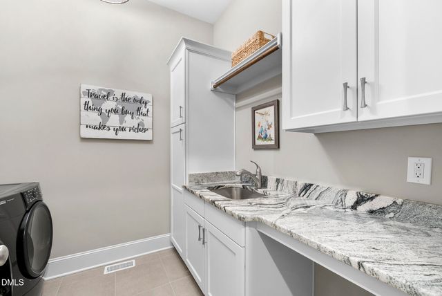 3056 Colmar Manor Drive, Cary, NC 27519