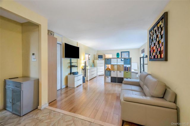 37-50 87th Street 1C, Jackson Heights, NY 11372