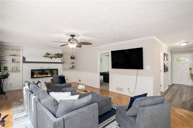 573 Hastings Way, Jonesboro, GA 30238