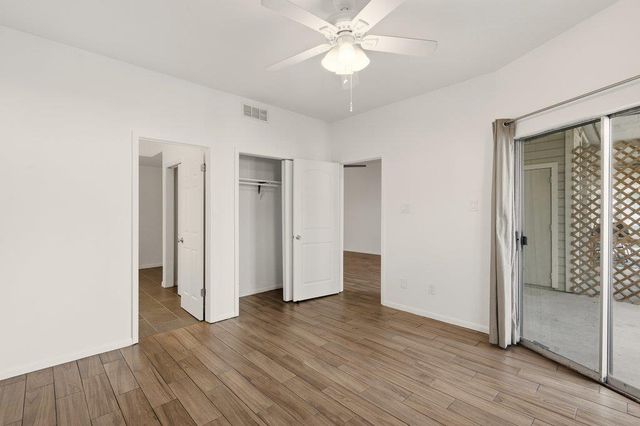 2450 Wickersham LN 1006, Austin, TX 78741