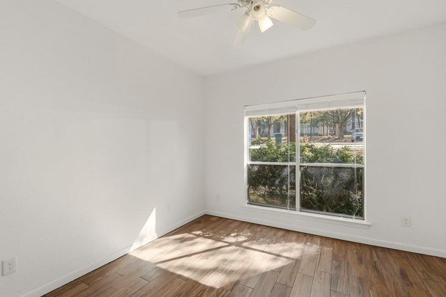 2450 Wickersham LN 1006, Austin, TX 78741