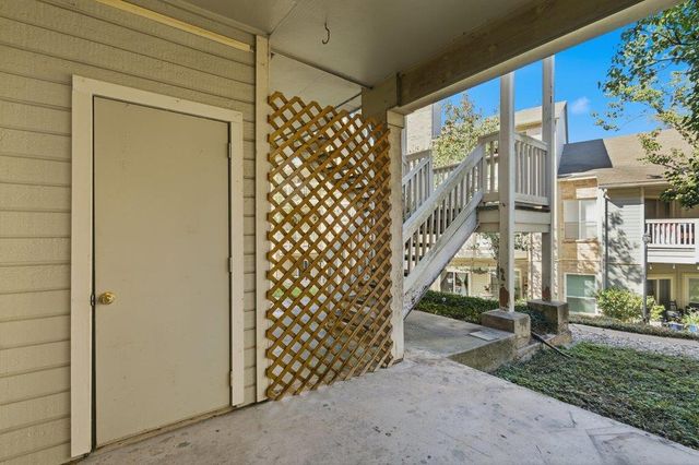 2450 Wickersham LN 1006, Austin, TX 78741