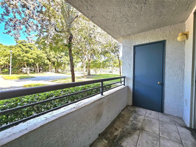 701 Lyons Road 13103, Coconut Creek, FL 33063