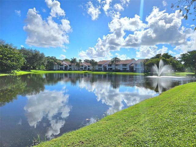 701 Lyons Road 13103, Coconut Creek, FL 33063