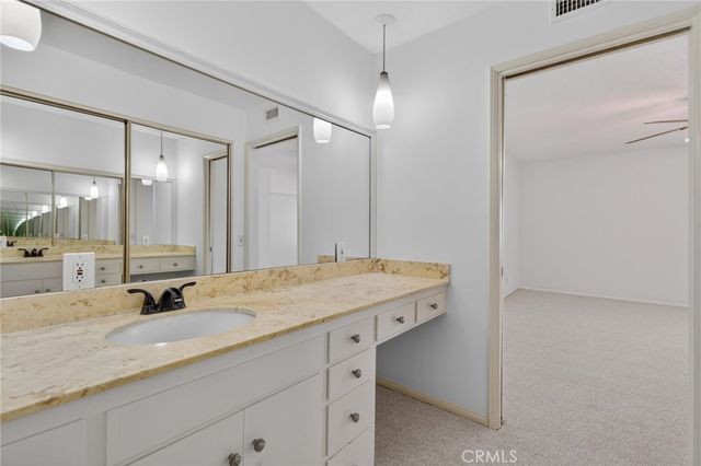 1086 Buckingham, Newport Beach, CA 92660