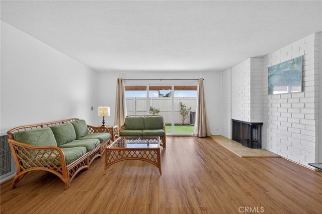 1086 Buckingham, Newport Beach, CA 92660
