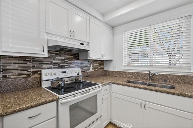 1086 Buckingham, Newport Beach, CA 92660