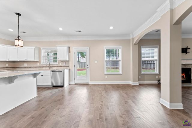 219 Warhawk Drive, Kathleen, GA 31047