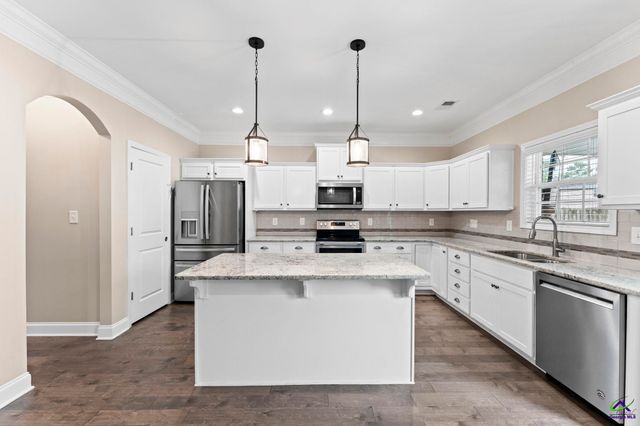 219 Warhawk Drive, Kathleen, GA 31047