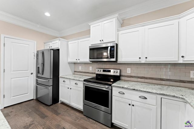 219 Warhawk Drive, Kathleen, GA 31047