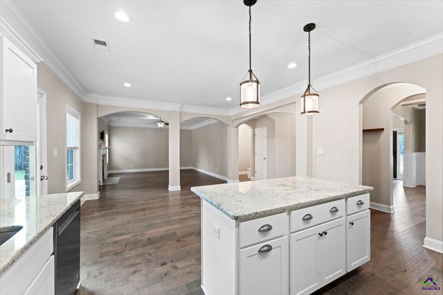 219 Warhawk Drive, Kathleen, GA 31047
