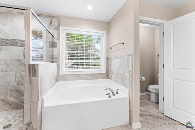 219 Warhawk Drive, Kathleen, GA 31047