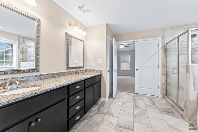 219 Warhawk Drive, Kathleen, GA 31047