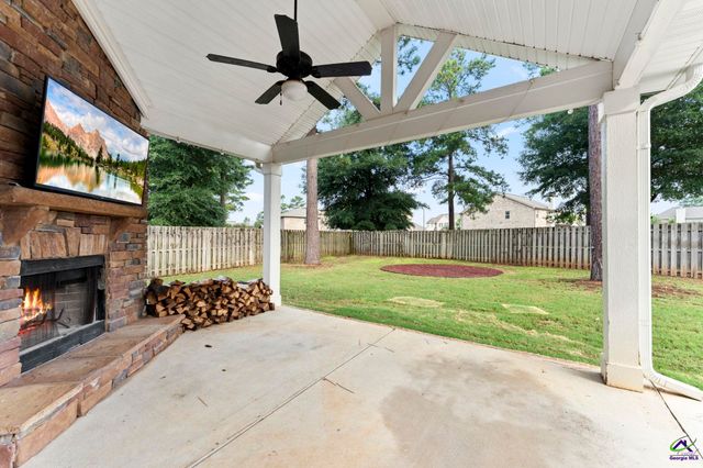 219 Warhawk Drive, Kathleen, GA 31047