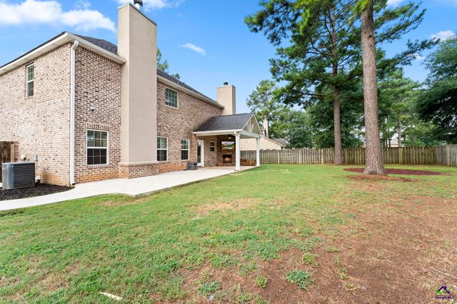 219 Warhawk Drive, Kathleen, GA 31047