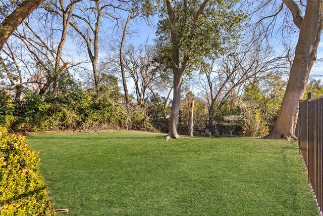 10112 Candlebrook Drive, Dallas, TX 75243