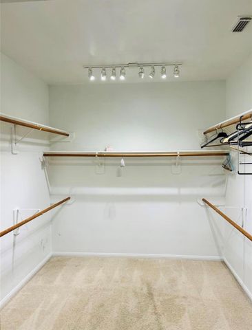 9539 Still Cove Lane, Houston, TX 77089