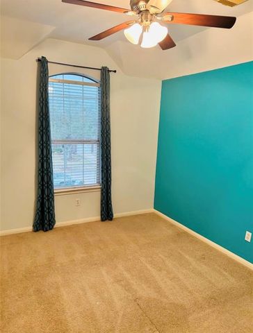 9539 Still Cove Lane, Houston, TX 77089