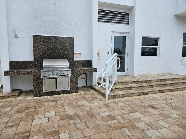 511 Bayshore Drive 405, Fort Lauderdale, FL 33304