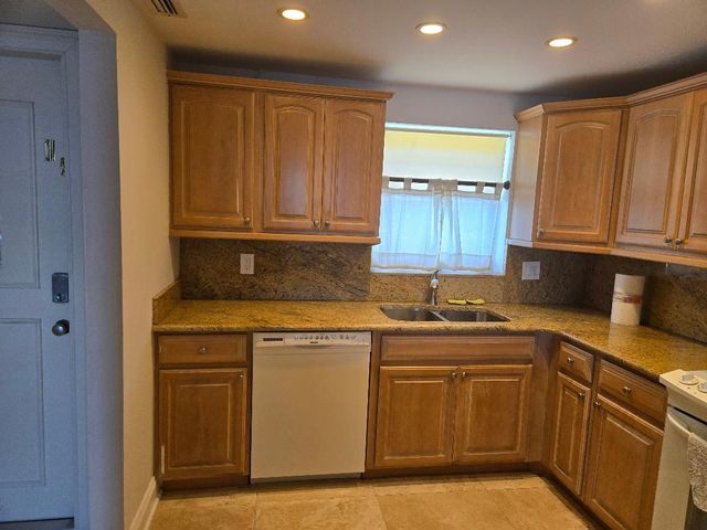 511 Bayshore Drive 405, Fort Lauderdale, FL 33304