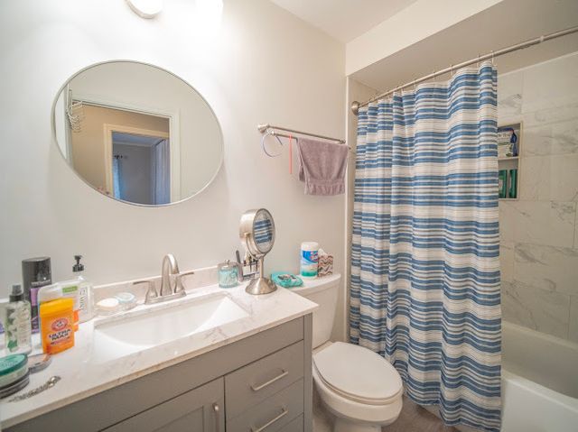 10109 S CICERO Avenue 302, Oak Lawn, IL 60453