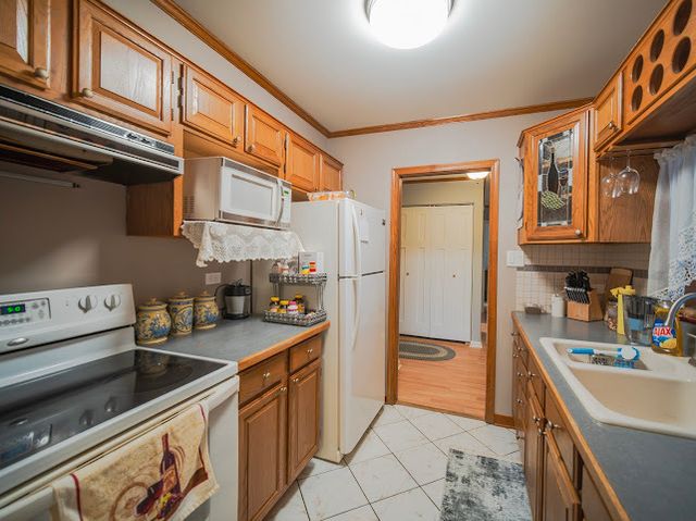 10109 S CICERO Avenue 302, Oak Lawn, IL 60453