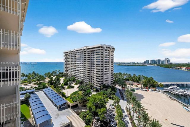 2 Grove Isle Dr B1210, Miami, FL 33133
