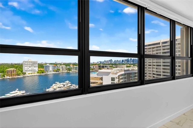 2 Grove Isle Dr B1210, Miami, FL 33133