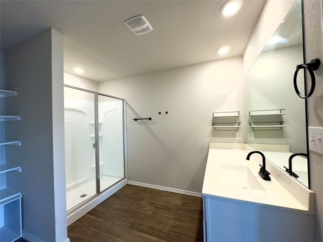 5813 Xene DR, Austin, TX 78724