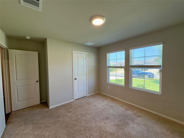 5813 Xene DR, Austin, TX 78724