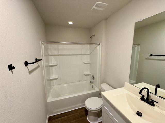 5813 Xene DR, Austin, TX 78724