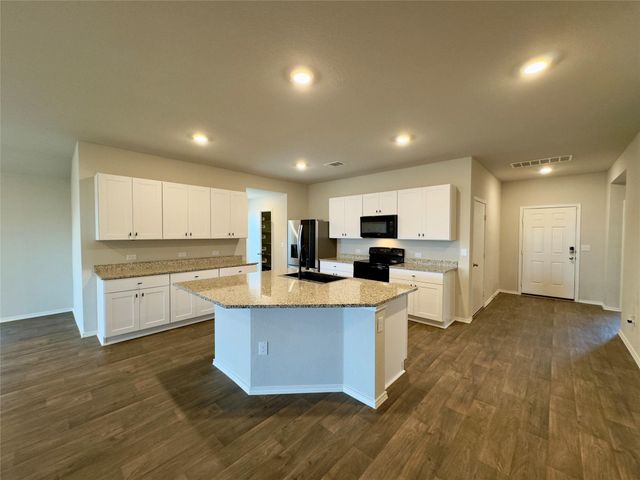 5813 Xene DR, Austin, TX 78724