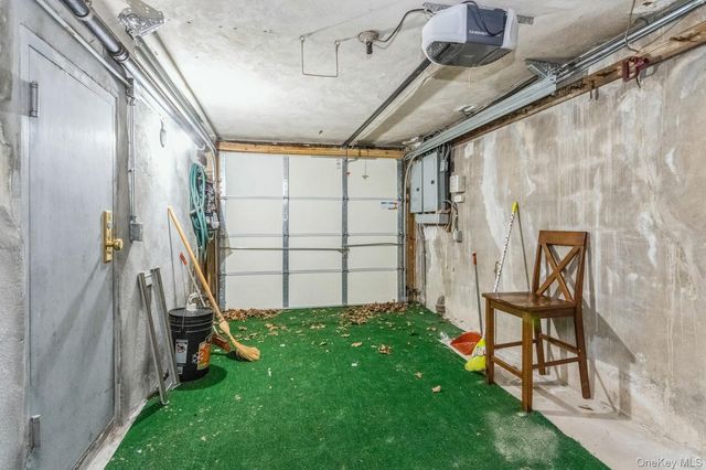 4121 Grace Avenue, Bronx, NY 10466