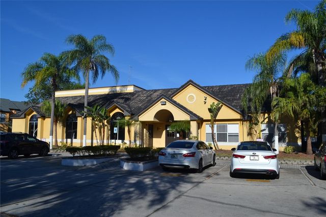 4512 COMMANDER DRIVE 1735, Orlando, FL 32822