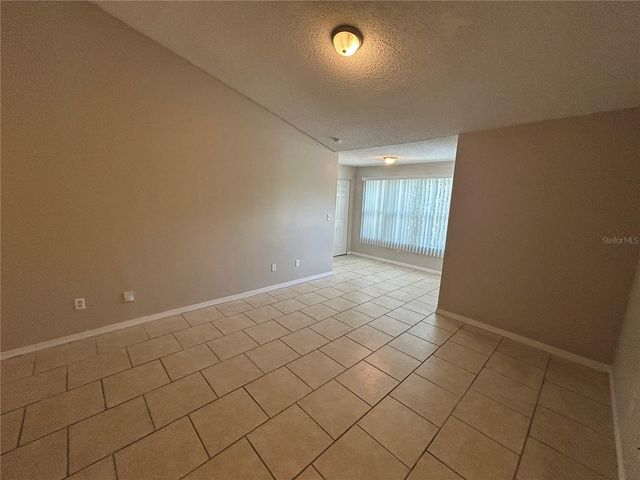 4512 COMMANDER DRIVE 1735, Orlando, FL 32822