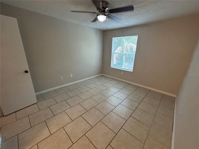 4512 COMMANDER DRIVE 1735, Orlando, FL 32822