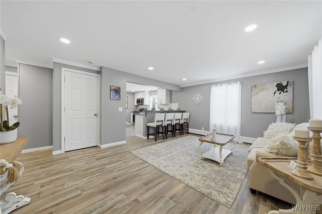 6235 Seufert Road, Orchard Park, NY 14127