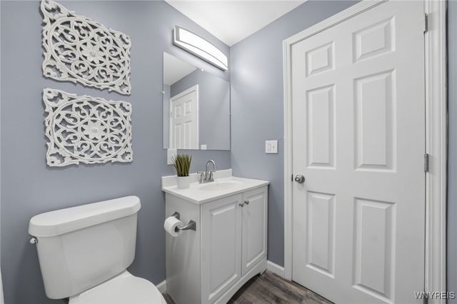 6235 Seufert Road, Orchard Park, NY 14127