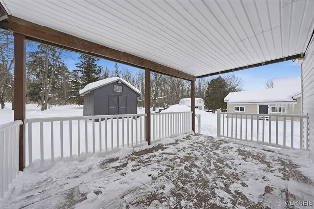 6235 Seufert Road, Orchard Park, NY 14127