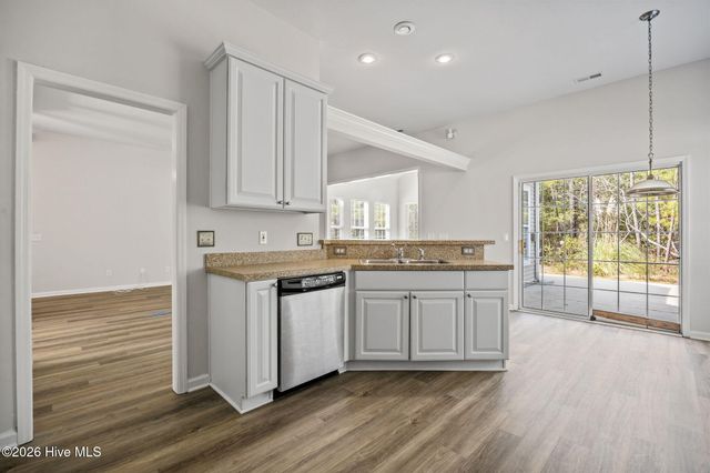 556 Sandpiper Bay Drive SW, Sunset Beach, NC 28468