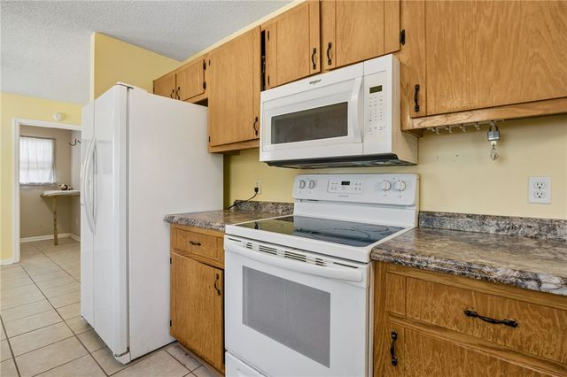 107 Boxwood Court, Kingsland, GA 31548