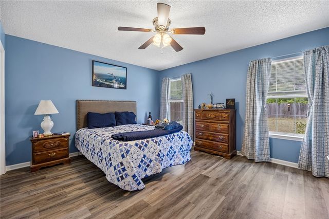 107 Boxwood Court, Kingsland, GA 31548
