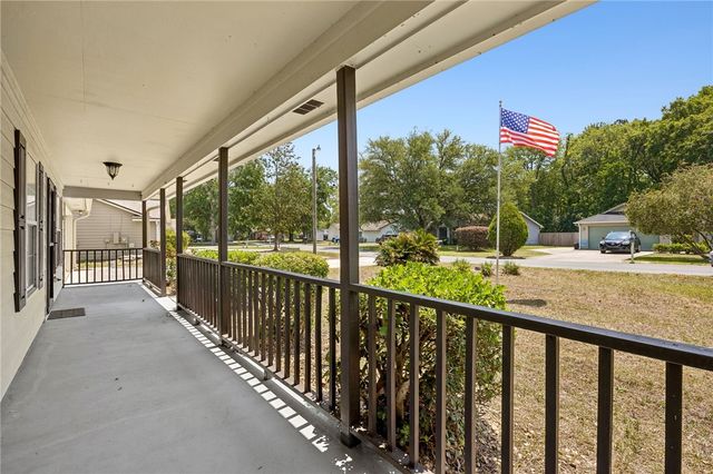 107 Boxwood Court, Kingsland, GA 31548