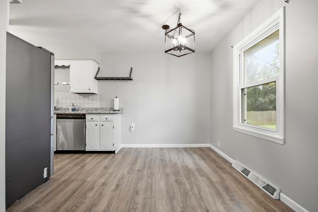 4550 E LANG DR, Columbia, MO 65202
