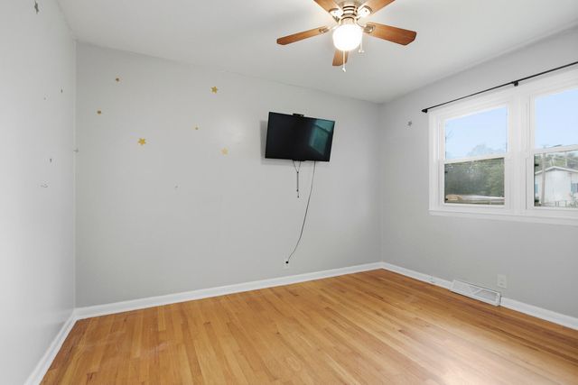 4550 E LANG DR, Columbia, MO 65202